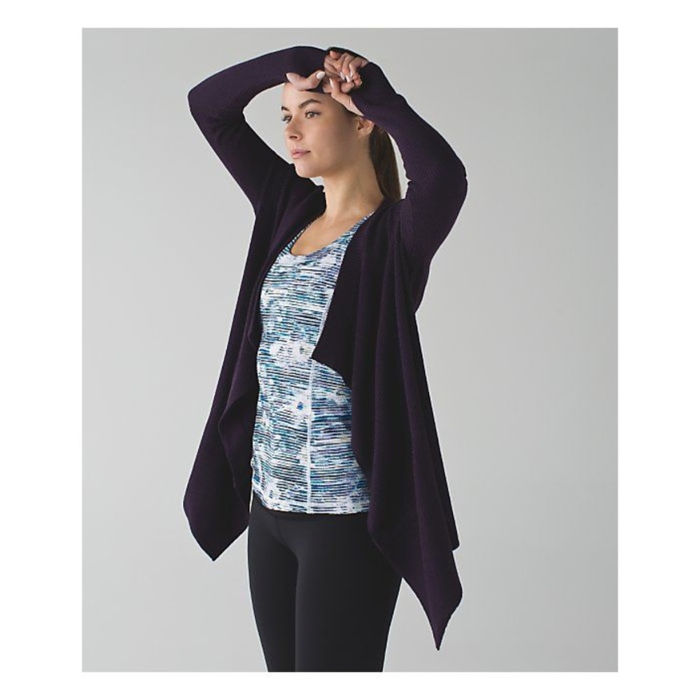 Lululemon Resolution Wrap - image 2